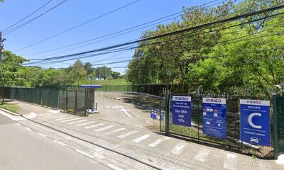 Entrada do estacionamento Acesso 3